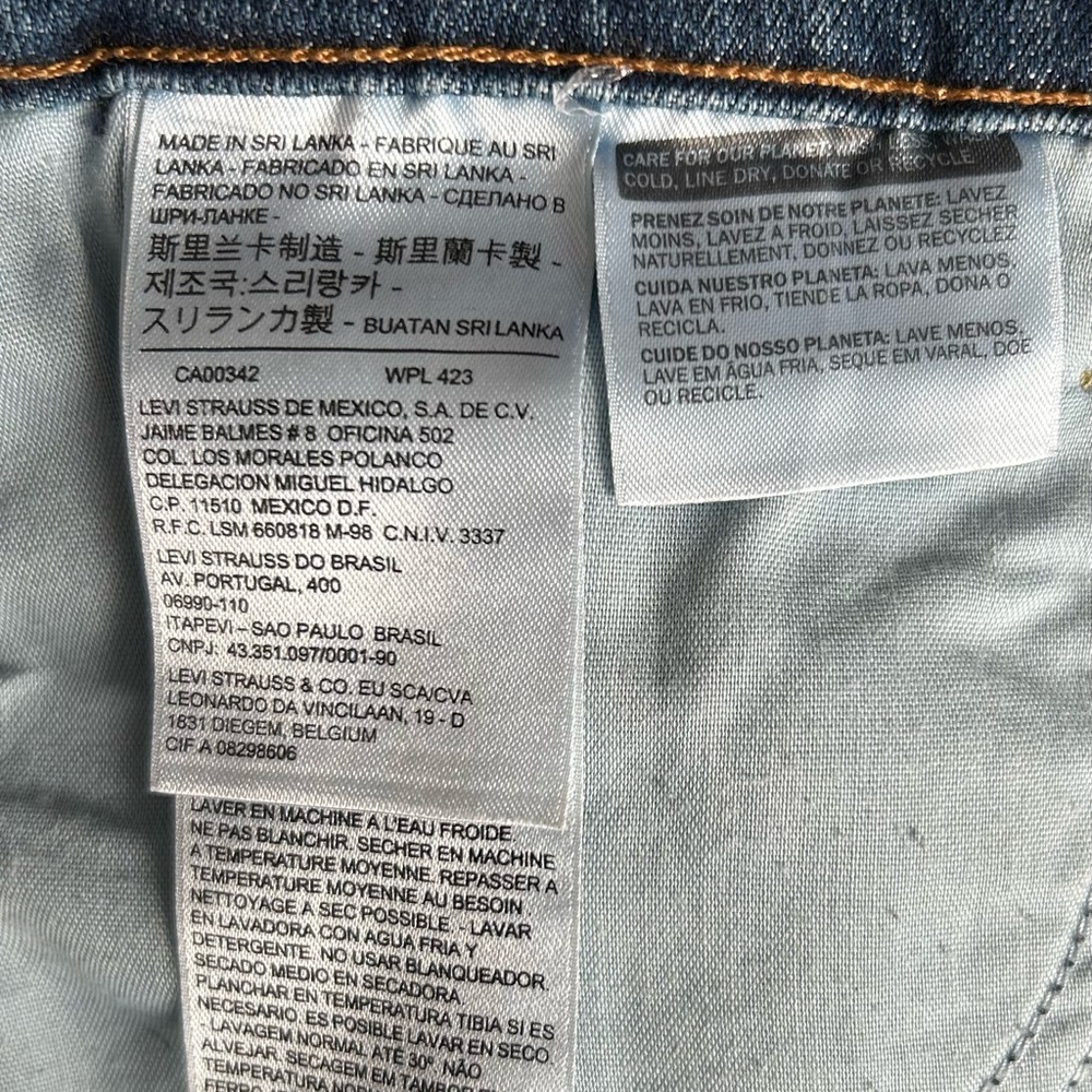 Levi's Women's Dark Blue 505 Straight Jeans 30 - Picture 9 of 13